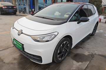 Used Volkswagen ID.3 2025 Smart Model Outstanding Oxygen Edition