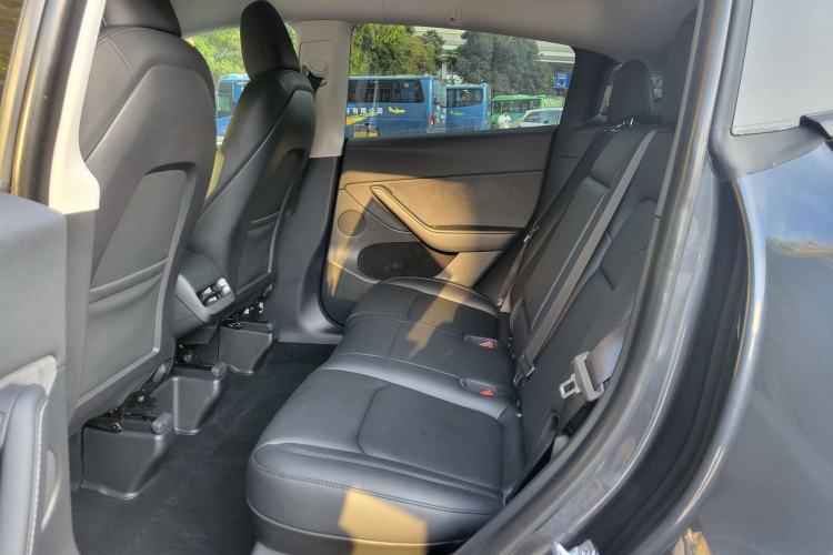 Used Tesla Model Y 2024 Rear-Wheel-Drive Version
