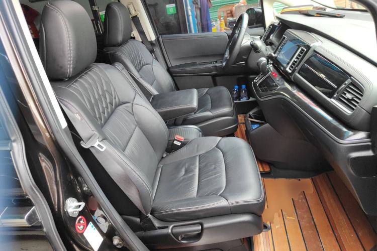 Used Honda Elysion 2019 2.0L Hybrid Supreme Edition
