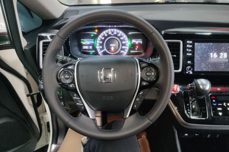Used Honda Elysion 2019 2.0L Hybrid Luxury Edition
