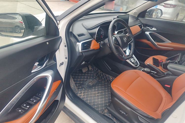 Used Baojun 510 2017 1.5L Automatic Luxury Model
