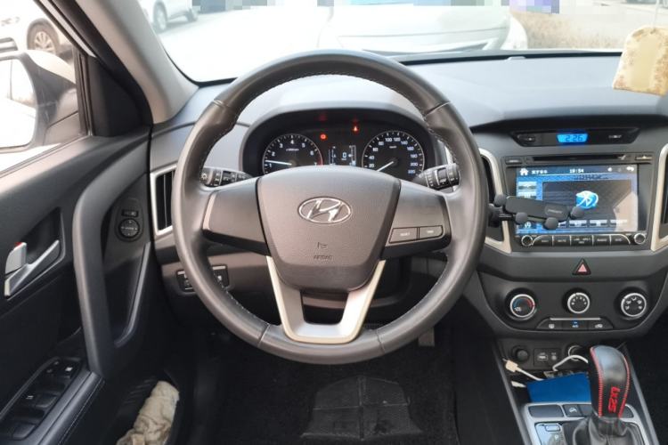 Used Hyundai ix25 2015 1.6L Automatic Two-Wheel Drive Smart GLS Trim
