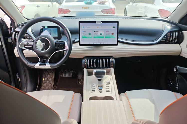 Used BYD Yuan PLUS 2024 Honor Edition 430KM Leading Model
