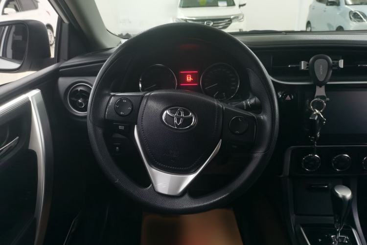 Used Toyota Corolla 2017 Revised Version 1.2T S-CVT GL-i
