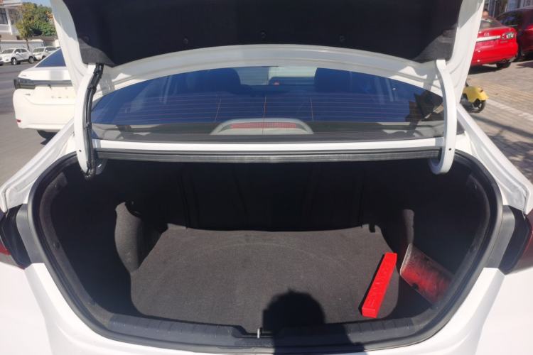 Used Hyundai Elantra 2018 1.4T Dual-Clutch Xuan Dong · Dynamic Edition