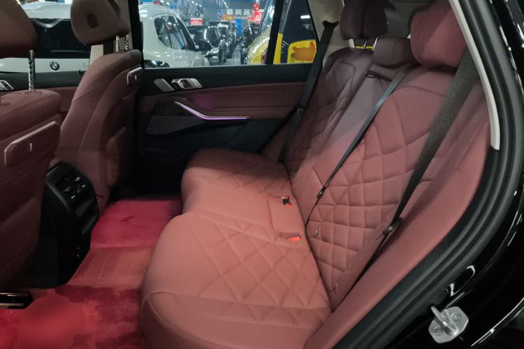 Used BMW X5 2023 xDrive 30Li Luxury M Sport Night Edition Package
