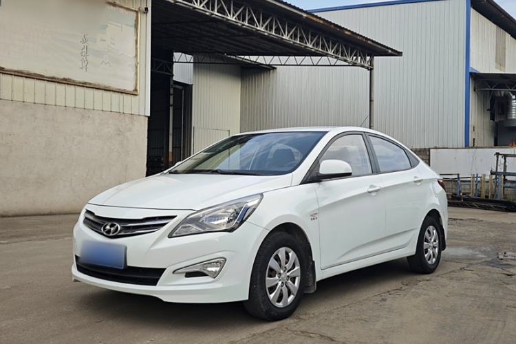 Used Hyundai Verna 2014 1.4L Manual Smart GLS Trim