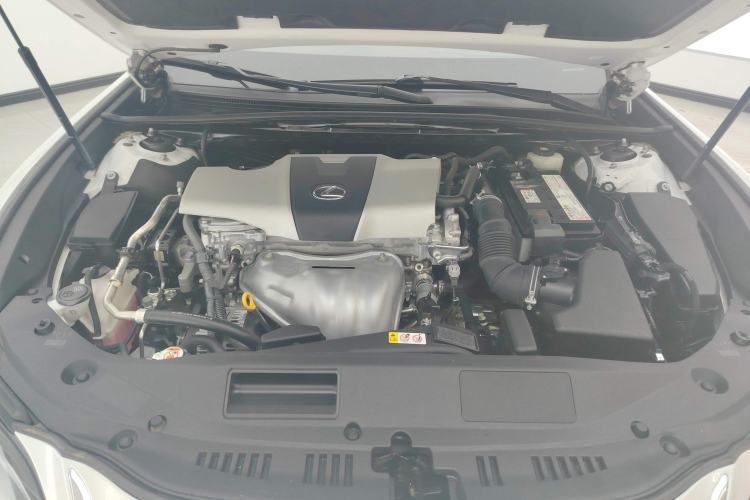 Used Lexus ES 2018 200 Excellence Edition China V Standard
