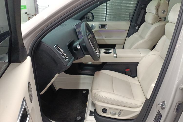 Used Li Auto L6 2024 Pro Model
