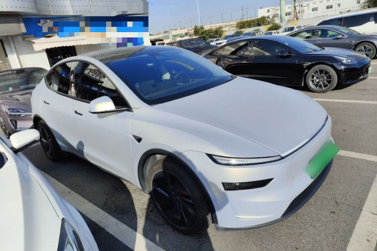 Used Tesla Model Y 2025 Updated Version Long-Range All-Wheel Drive
