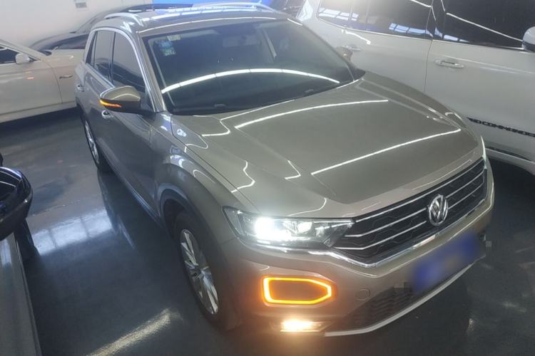 Used Volkswagen T-ROC 2018 230TSI DSG Two-Wheel Drive Advanced Version China V Standard