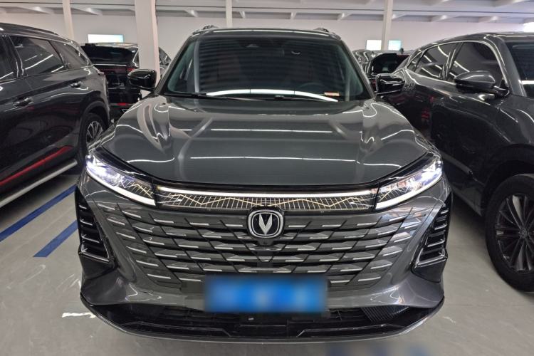Used Changan CS75 PLUS 2024 3rd Generation Champion Edition 1.5T Intelligent Drive Dynamic Model
