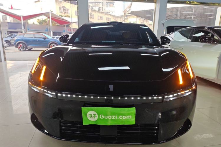 Used Lynk & Co Lynk & Co 10 EM-P 
