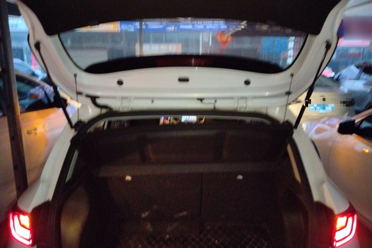 Used Kia kx1 Stonic 2021 1.4L CVT Fun & Sunroof Model