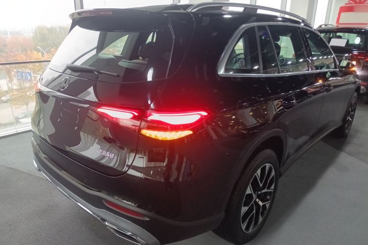 Used Mercedes-Benz GLC 2024 GLC 260 L 4MATIC Dynamic Edition 5-seater