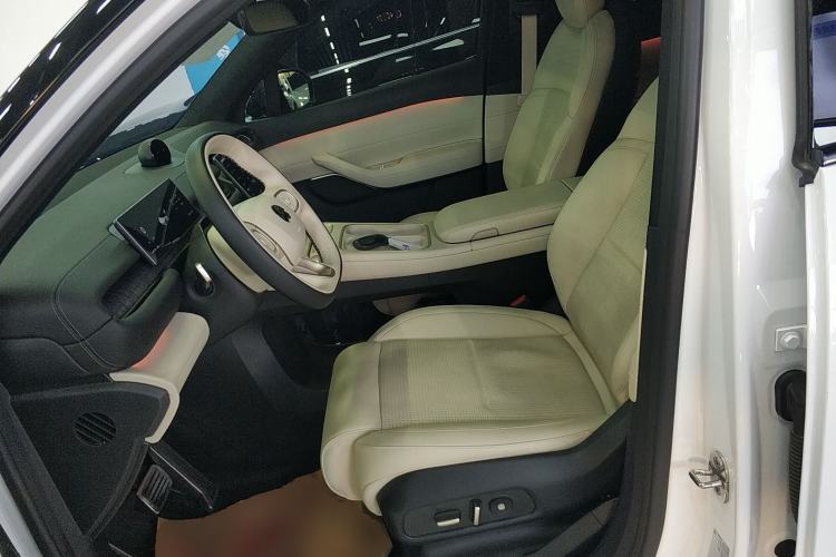 Used Nio ES6 2023 75 kWh
