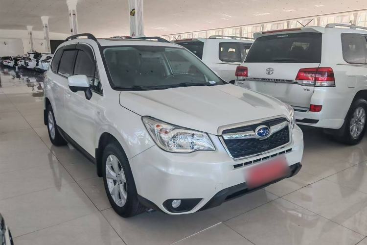 Used Subaru Forester 2014 2.0i Automatic Luxury Edition
