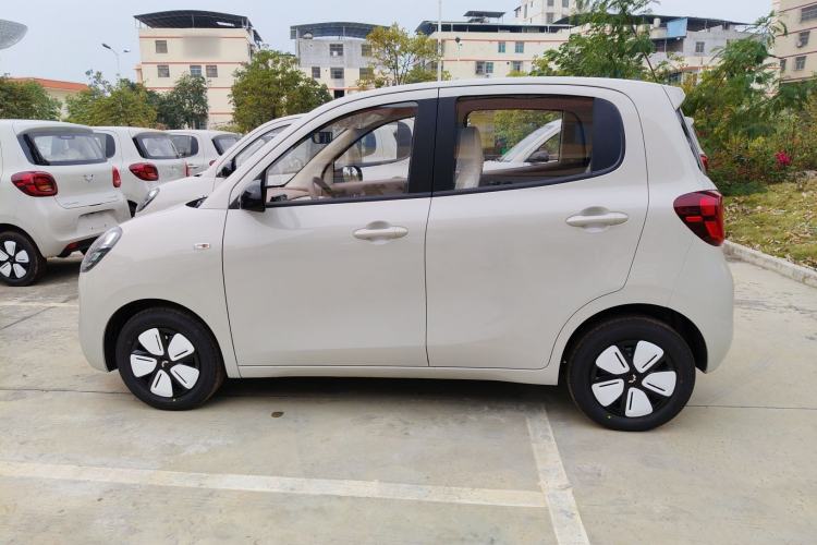 Used Wuling Hongguang MINIEV 2025 Four-Door Version Advanced Edition
