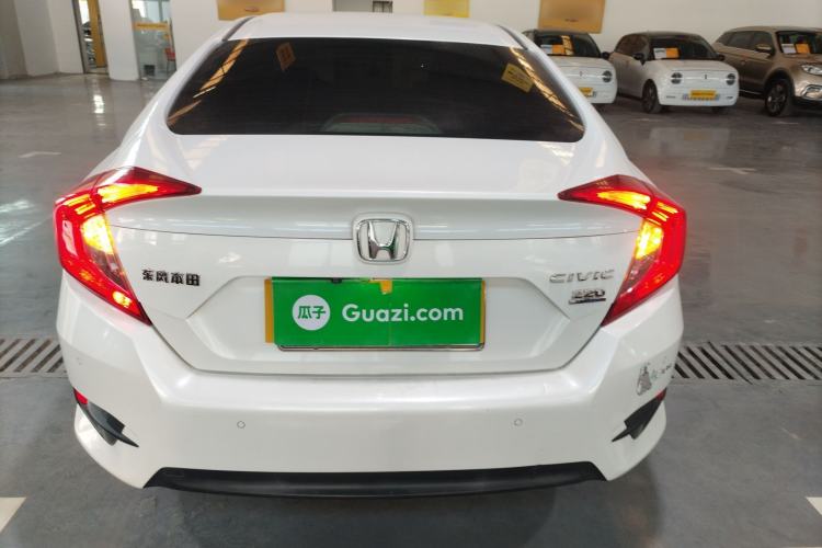 Used Honda Civic 2016 220TURBO CVT Luxury Edition
