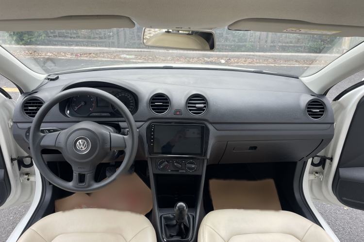 Used Volkswagen Jetta 2015 Value Edition 1.6L Manual Fashionable Style