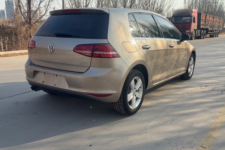 Used Volkswagen Golf 2017 230TSI Automatic Comfort Edition – Celebrating Milestone of One Million Units
