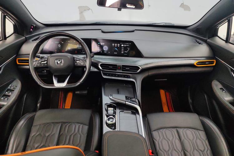 Used Changan UNI-T 2022 1.5T Prestige Version
