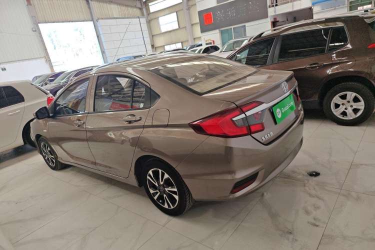 Used Honda Greiz 2016 1.5L CVT Classic Edition
