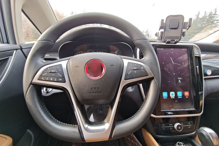 Used BYD Song MAX 2018 1.5T Automatic Smart Connect Elite Model with 6 Seats