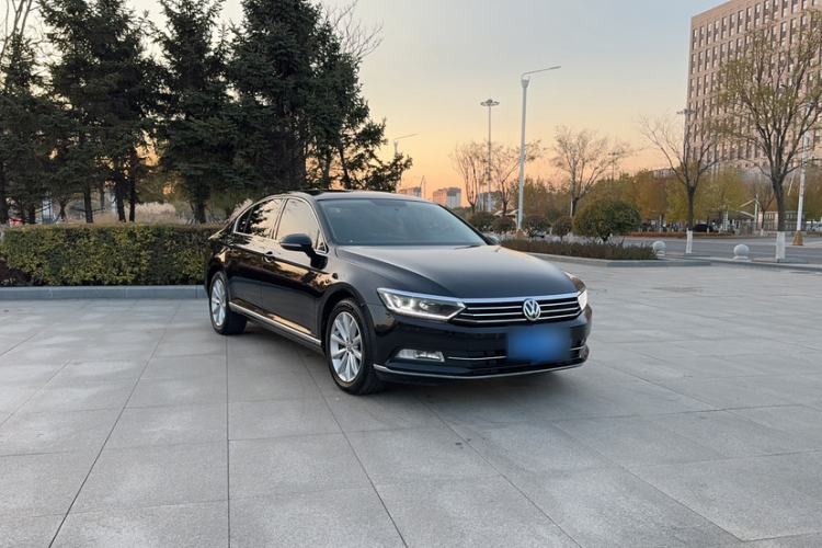 Used Volkswagen Magotan 2017 330TSI DSG Leading Model