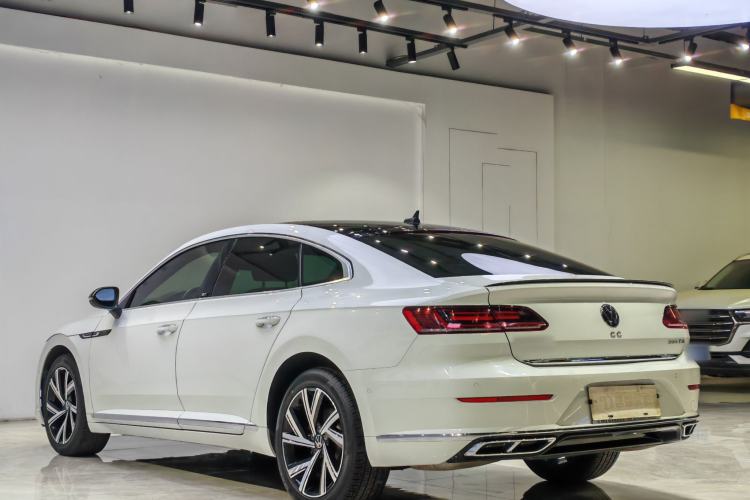 Used Volkswagen FAW-Volkswagen CC 2021 380TSI Striking Edition 30th Anniversary Model
