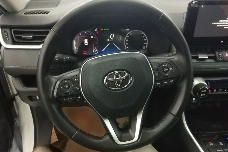 Used Toyota Wildlander 2023 2.0L CVT Four-Wheel Drive Luxury PLUS Edition
