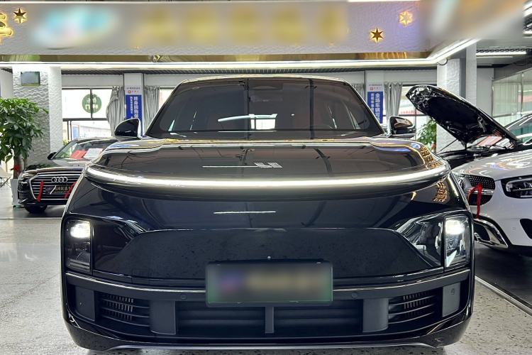 Used Li Auto L8 2023 Pro Model
