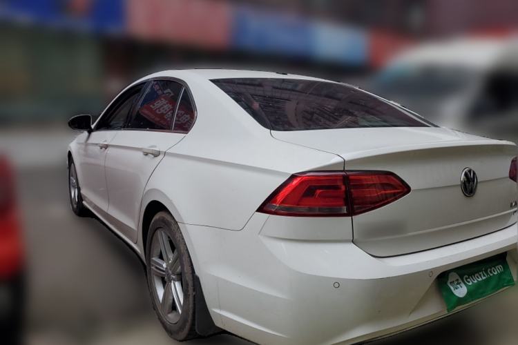 Used Volkswagen Lamando 2018 280TSI DSG Comfort Edition
