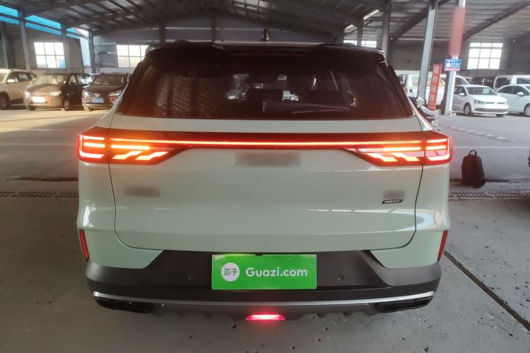 Used Dongfeng Aeolus Huge 2022 Mach Dual-Motor 1.5T MHD Dare-to-Dream Edition