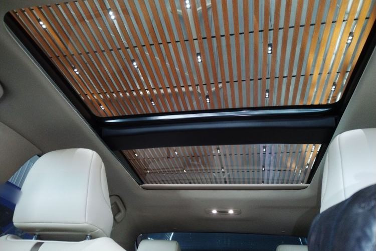 Used Toyota Camry 2019 2.5G Luxury Edition China VI Standard
