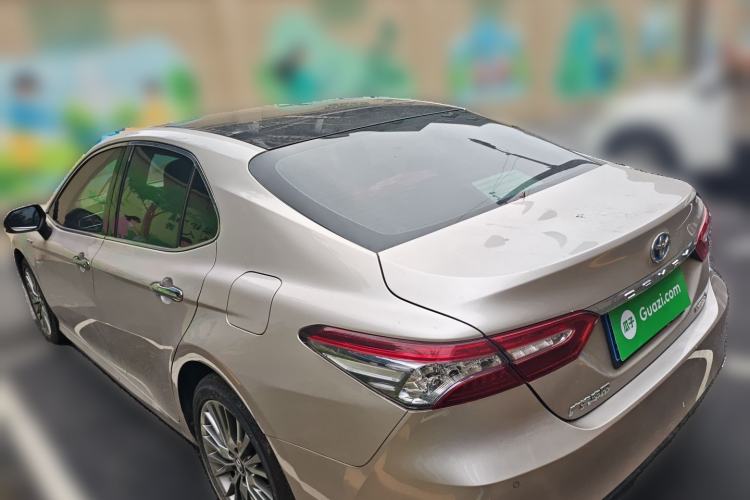 Used Toyota Camry 2019 Dual-Engine 2.5 HG Luxury Edition China VI Standard
