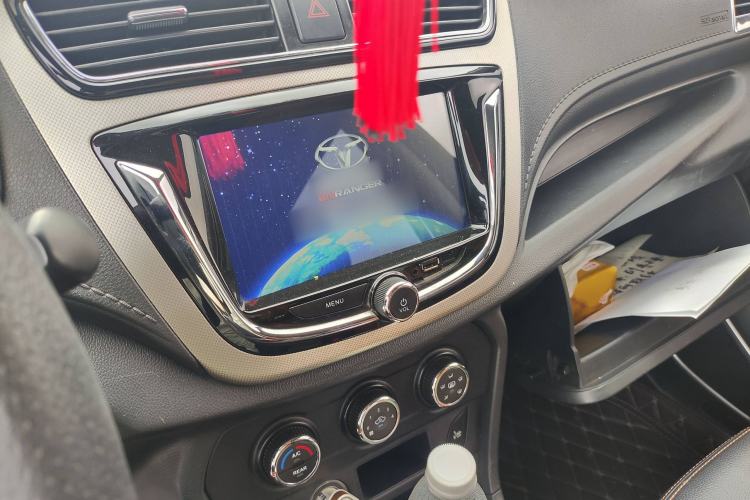 Used FAW Yingzhi G5 2016 1.5L CVT Luxury Navigation Edition
