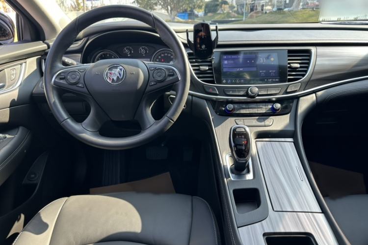 Used Buick LaCrosse 2022 652T Luxury Version
