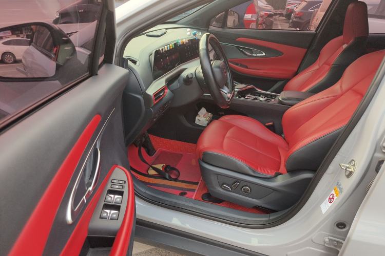 Used Changan UNI-T 2020 1.5T Flagship Version
