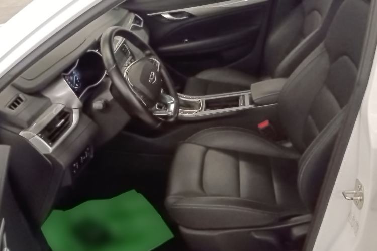 Used Geely Auto Emgrand 2019 Leading Edition 1.5L CVT Luxury Model China VI Standard
