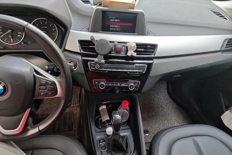 Used BMW X1 2018 sDrive20Li Leading Model
