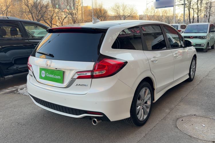 Used Honda Jade 2017 1.8L automatic Comfort version 5 seats