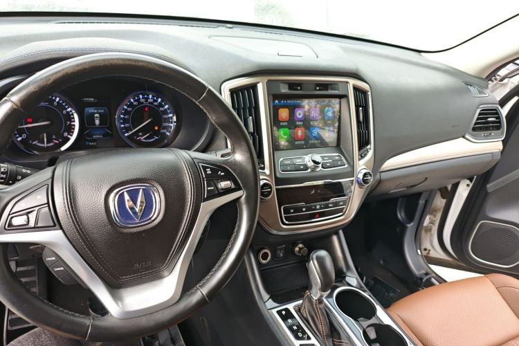 Used Changan CS95 2017 2.0T Two-Wheel Drive Zhitu Edition