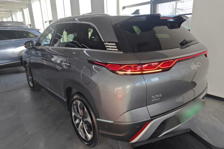 Used BYD Frigate 07 2024 Honor Edition DM-p 175KM All-Wheel-Drive Flagship Model
