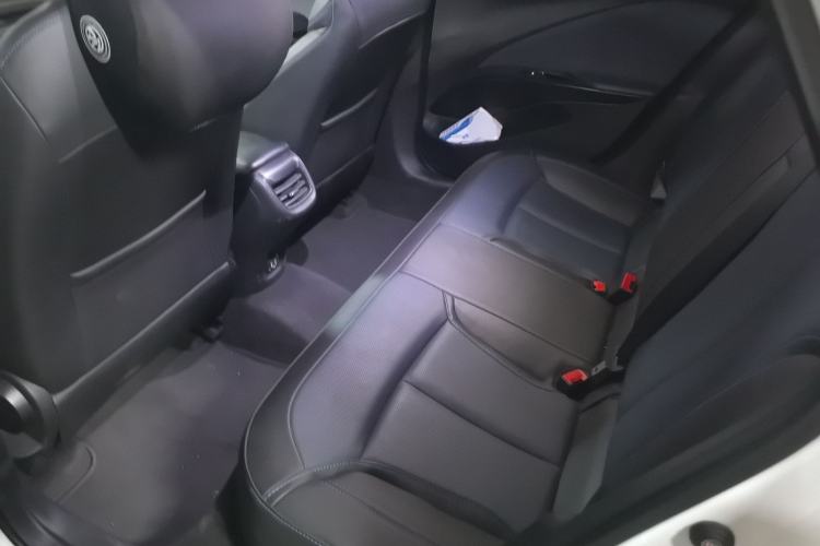 Used Buick Velite 6 2022 Plug-in Hybrid Connected Smart Edition
