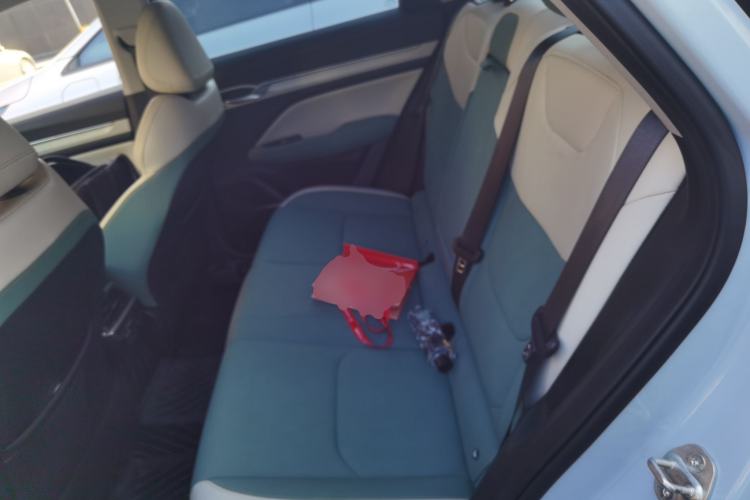 Used Geely Auto Emgrand L HiP 2022 1.5TD-DHT Pro 100KM Super Clean
