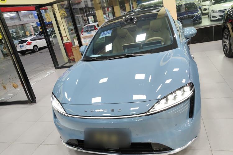 Used Hima Luxeed R7 2024 All-Electric 736 km Ultra
