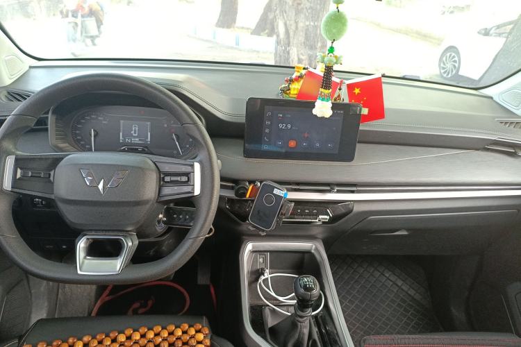 Used Wuling Jiachen 2022 1.5L Manual Light Comfort Edition