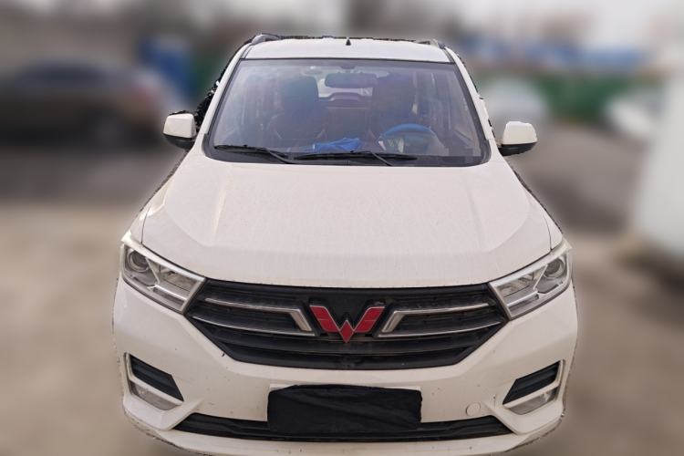 Used Wuling Hongguang 2019 1.5L S Comfort Edition China VI LAR
