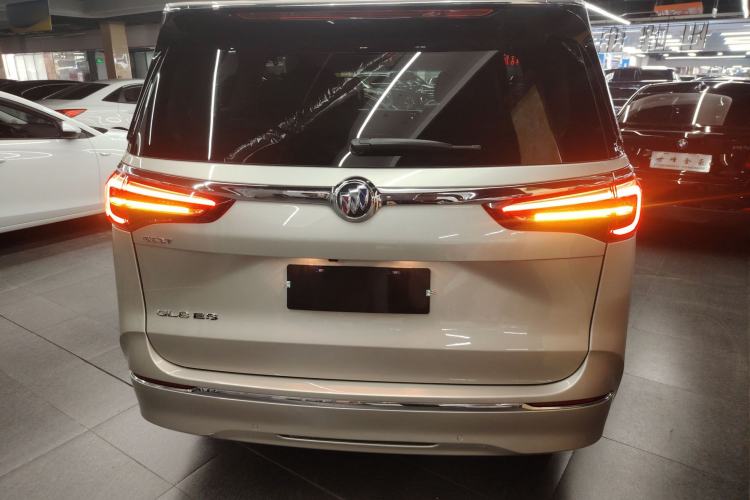 Used Buick GL8 2022 ES Landtrek 653T Comfort Edition
